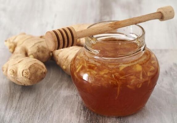 La miel natural combinada con la raíz de jengibre aumenta la potencia. 